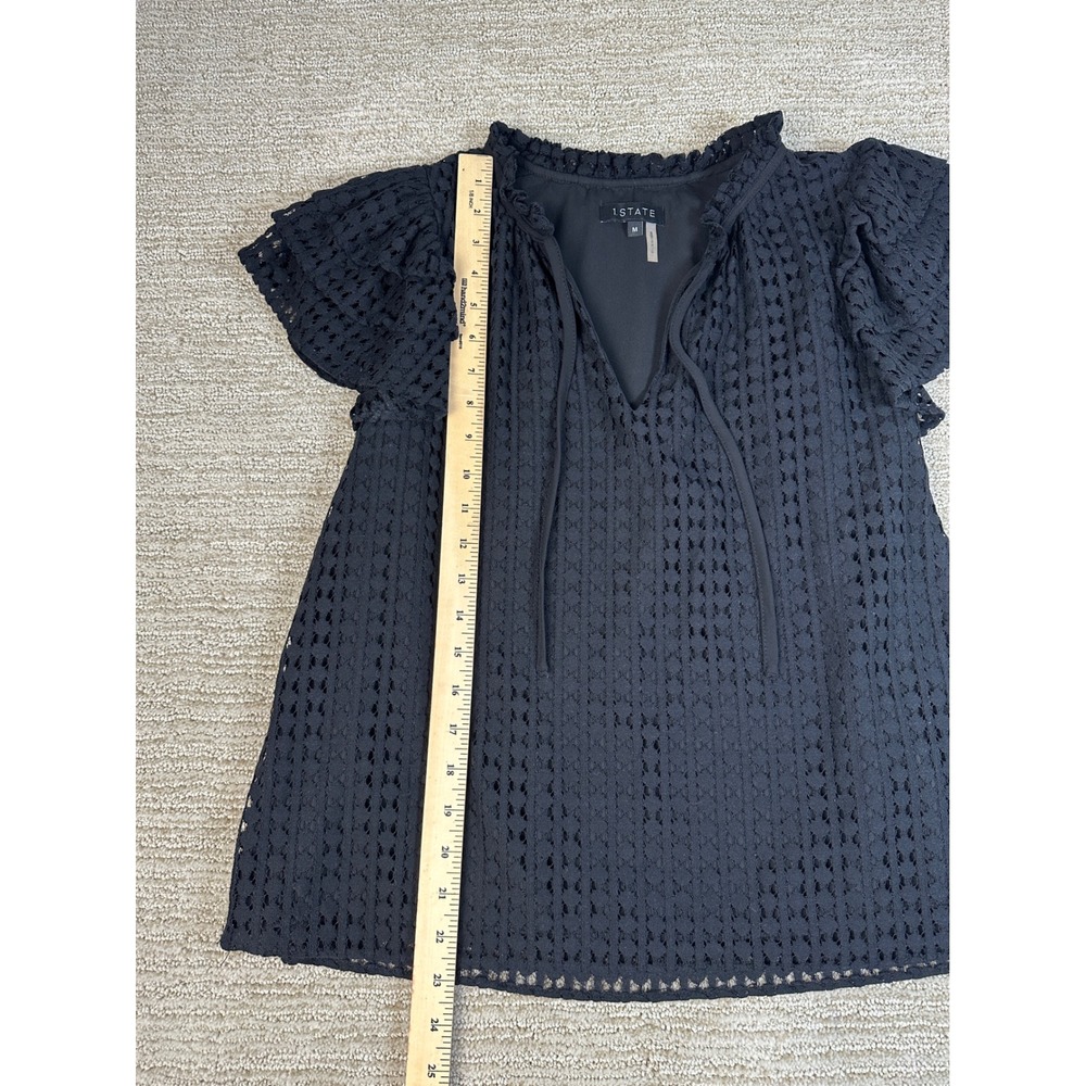 1.STATE Black Eyelet Lace Flutter Sleeve Blouse Ruffle Tie Neck Top 8133039 M - Picture 7 of 10